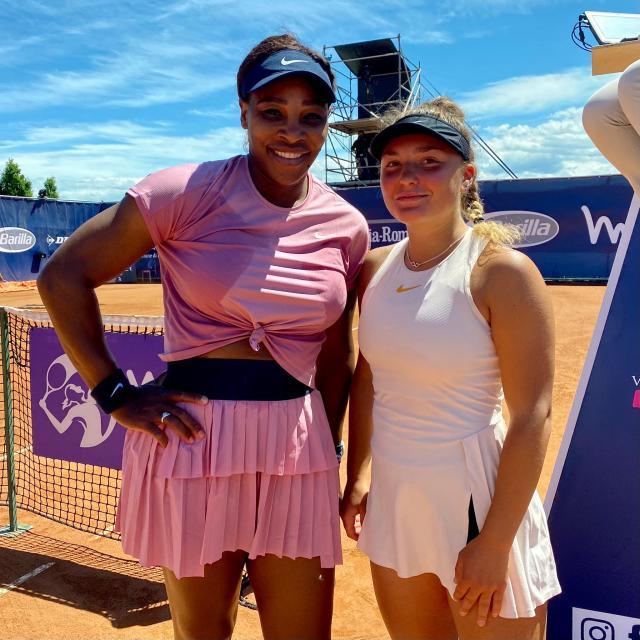 帕尔马赛小威首秀轻松过关 赛后“迷妹”对手求合影